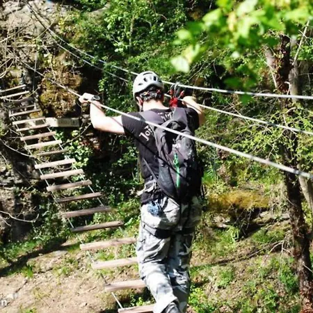 בית נופש La Maisonnette La Petite Joulinie Bor-et-Bar