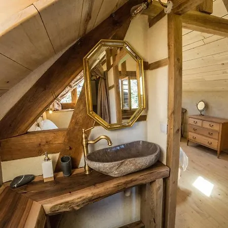 בית נופש La Maisonnette La Petite Joulinie *