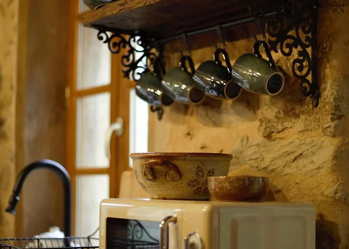 La Maisonnette La Petite Joulinie Hébergement de vacances Bor-et-Bar