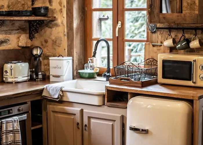 La Maisonnette La Petite Joulinie Hébergement de vacances Bor-et-Bar